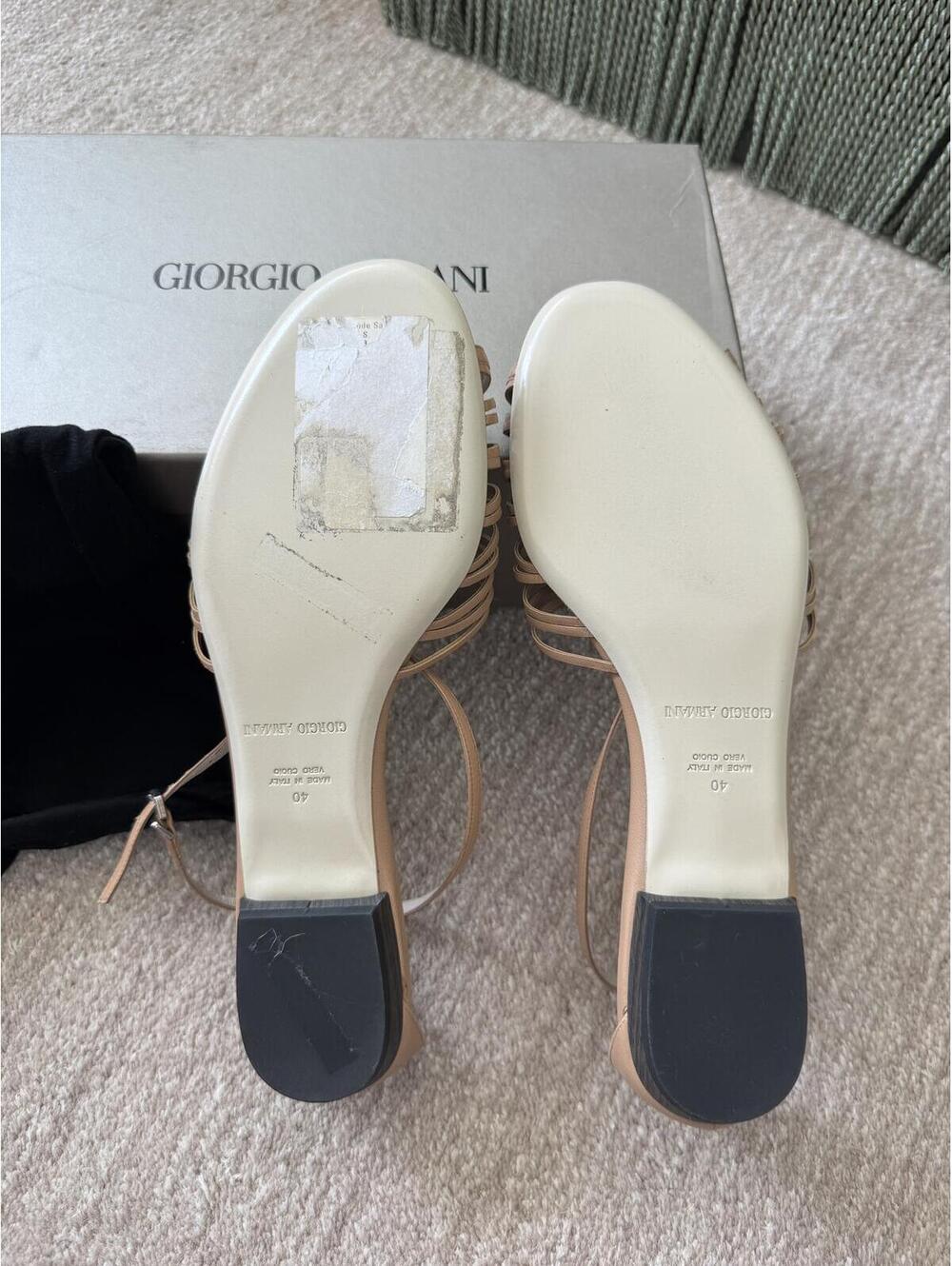 Giorgio Armani Leather Flat Strappy Sandals Nude IT 40/US 10 - Picture 4 of 7
